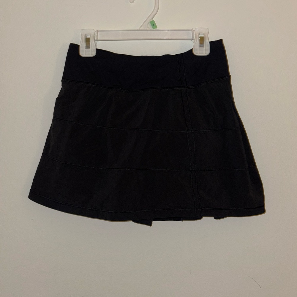 LULULEMON women’s black tennis skort